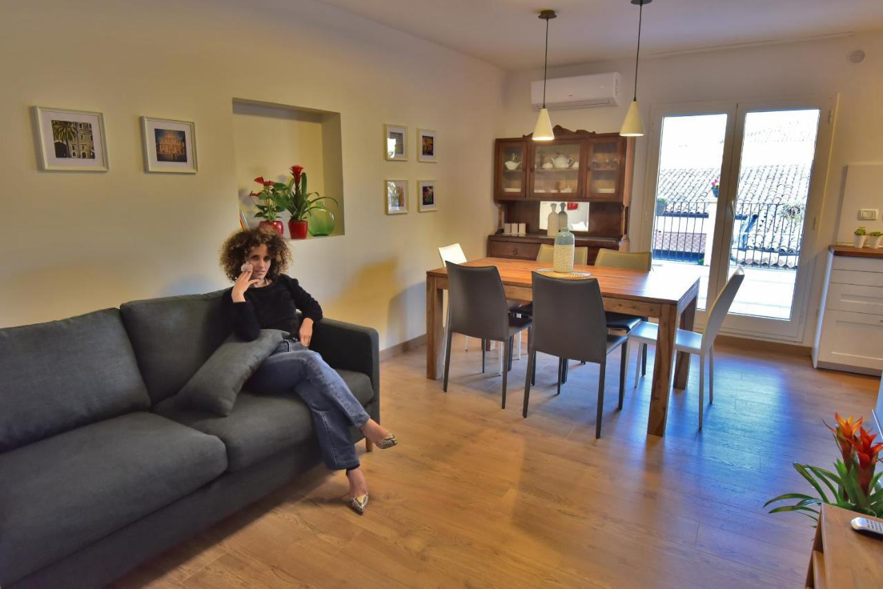 Badia Apartment Катания Экстерьер фото