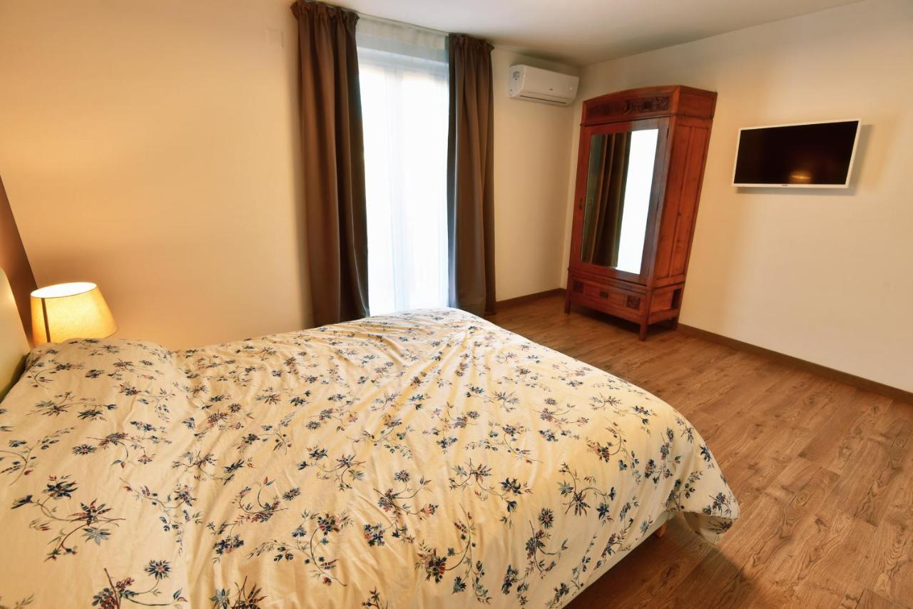 Badia Apartment Катания Экстерьер фото